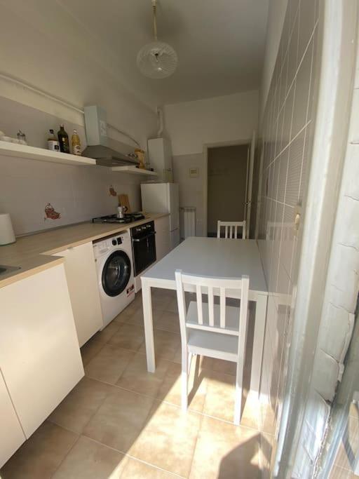 La Casa Di Andrea Grande Appartamento A Due Passi Dalle Spiagge Rapallo Extérieur photo